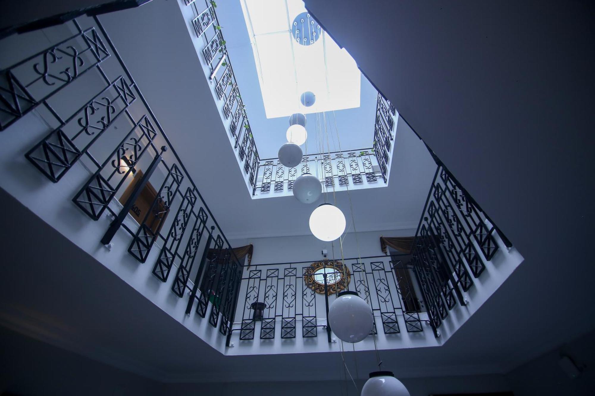 Cevik Palace Hotel Анталия Екстериор снимка