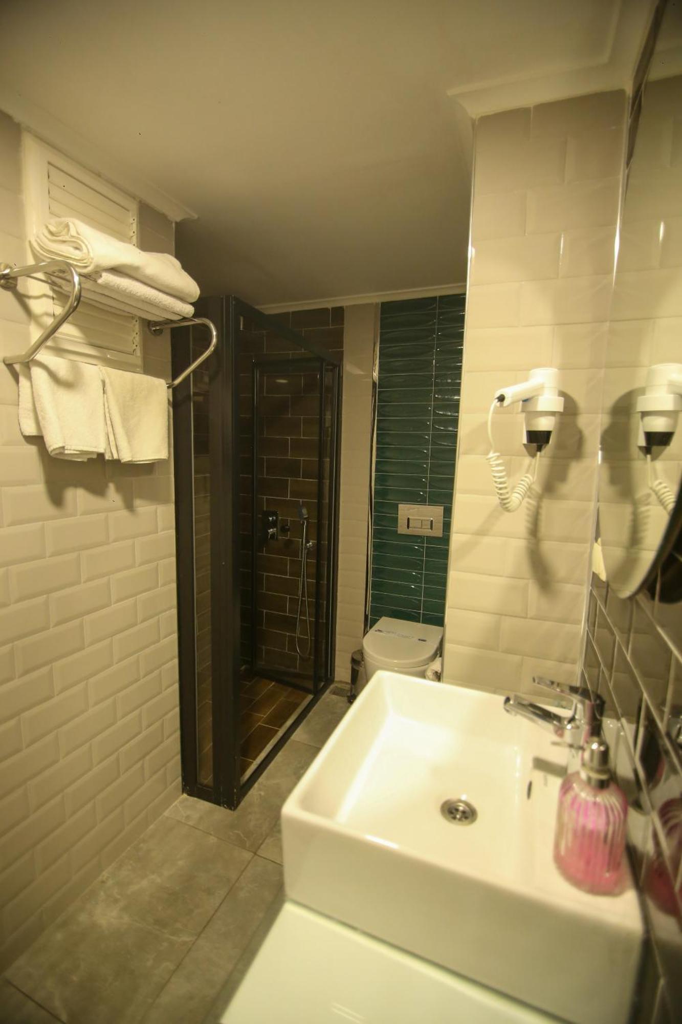 Cevik Palace Hotel Анталия Екстериор снимка